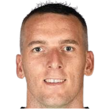 https://img.yyxgmn.com/img/football/player/e02d7d03db9d73e42d8d57d649ceaa49.png